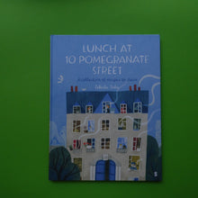 Last inn bildet i Galleri-visningsprogrammet, Lunch at 10 Pomegranate street
